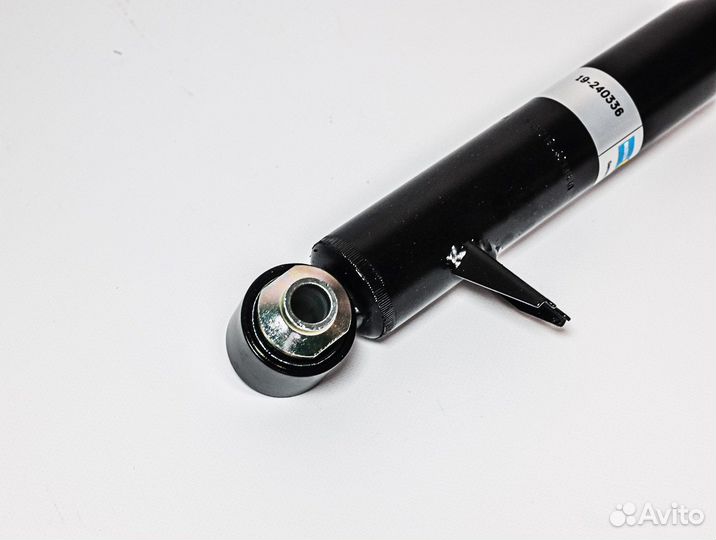 Задний правый амортизатор BMW X5 F15, X6 F16