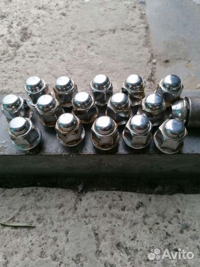 Колесные гайки kia