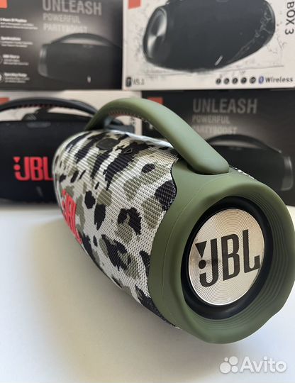 Купить блютус колонку JBL booms box 3
