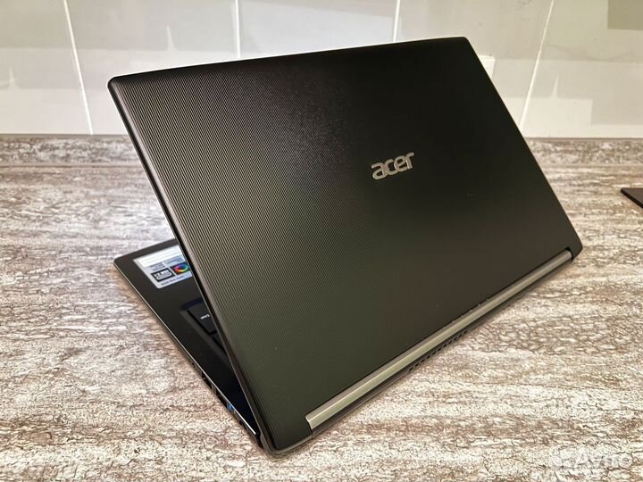 Acer в идеале i5-7200U/GeForce 940MX/12 Gb/SSD 240