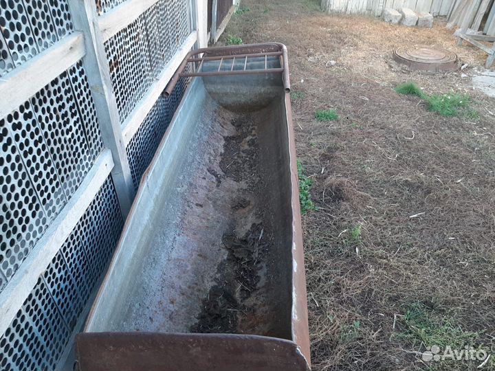 Корыто, ёмкость, поилка