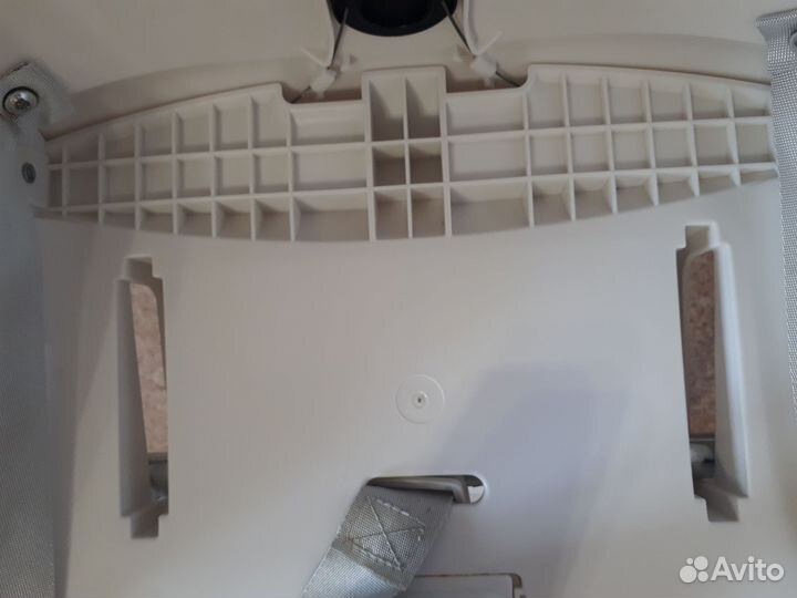 Стульчик для кормления tommy bon appetit