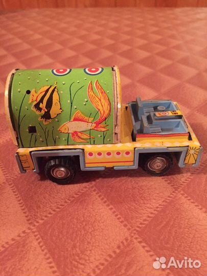 Советские игрушки машинки самолет