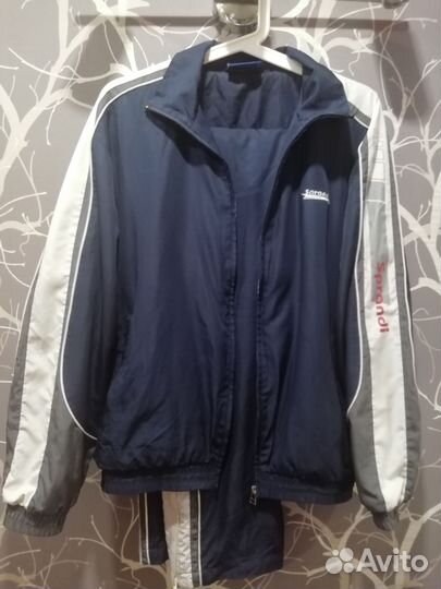 Спортивный костюм женский