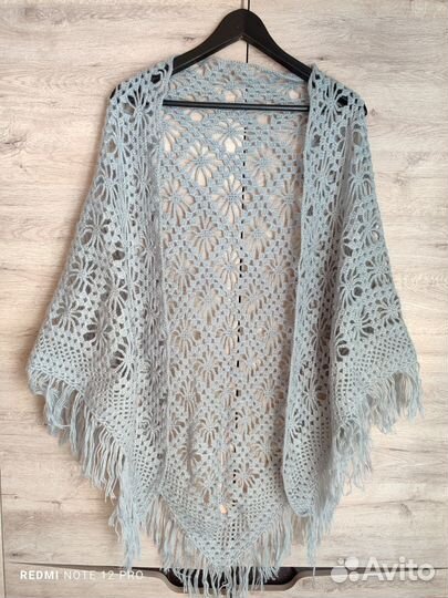 Шаль вязаная новая