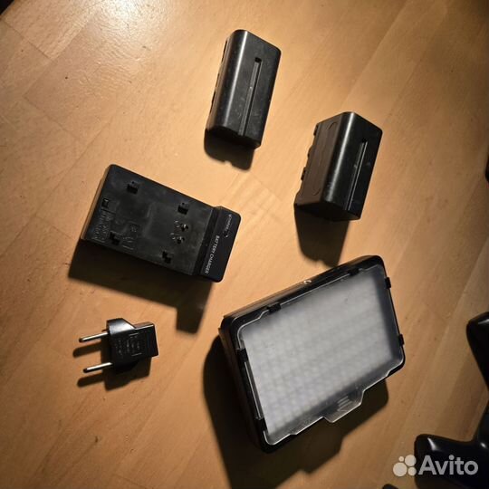 Видеосвет neewer 176 rgb panel