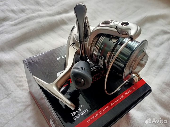 Катушка Flagman Force Active Feeder 4000