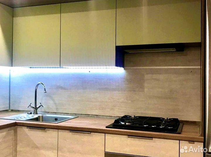 Кухонный гарнитур 