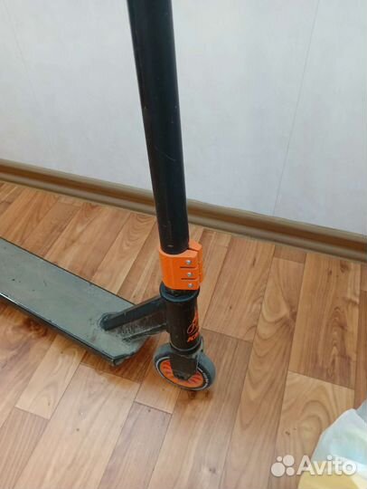 Самокат трюковой