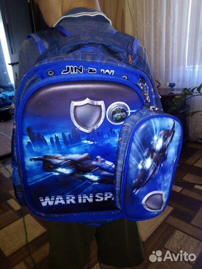 Школьный рюкзак