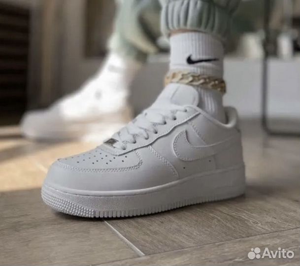 Кроссовки nike air force 1 белые