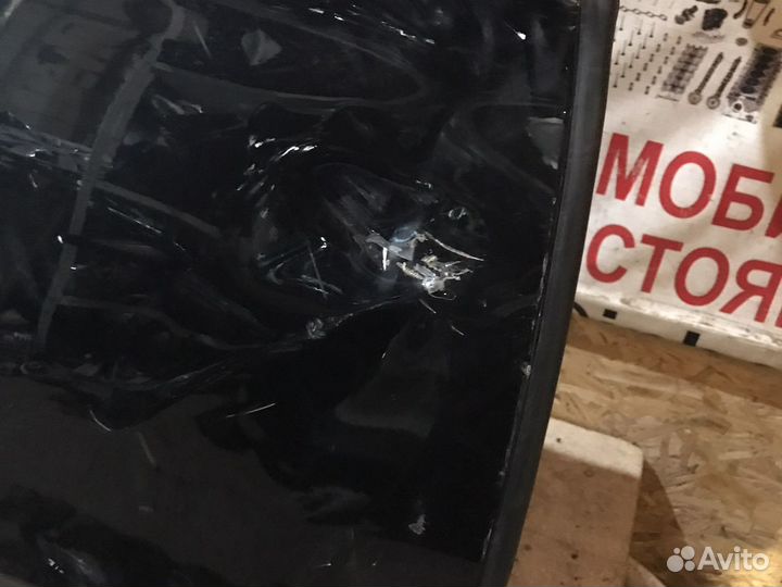 Задняя правая дверь BMW X5M