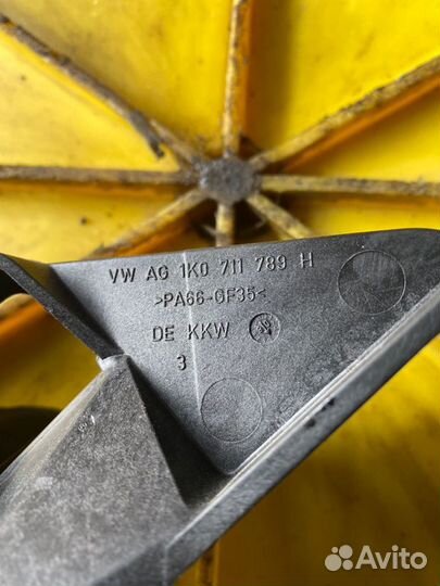 Кронштейн Volkswagen Touran 1T2 1.6 BSE 2008