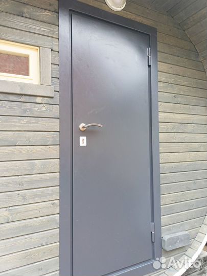 Металлическая дверь бу