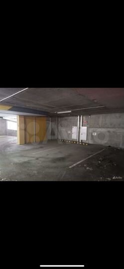 Машиноместо, 12 м²