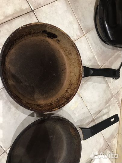 Сковорода тяжелая