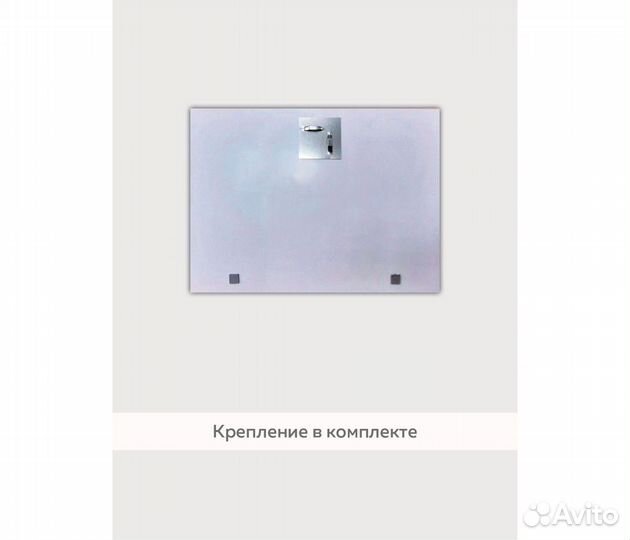 Руки на черном фоне