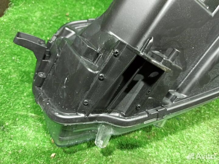 Фара Logan (18) /Sandero (18) R б/у все крепления