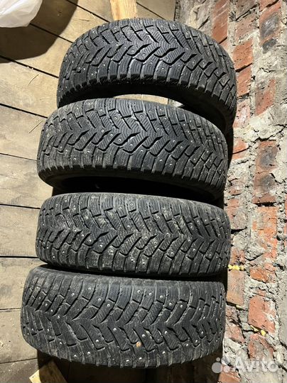 Toyo Observe Ice-Freezer 205/65 R15 94T