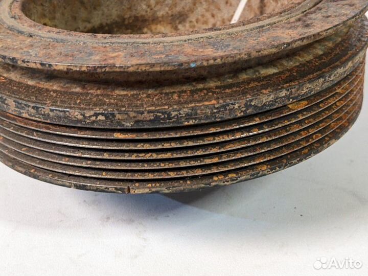 Шкив коленвала Mitsubishi L200 4 4D56 2007