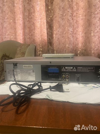 DVD/DNS плеер SH 3700 К