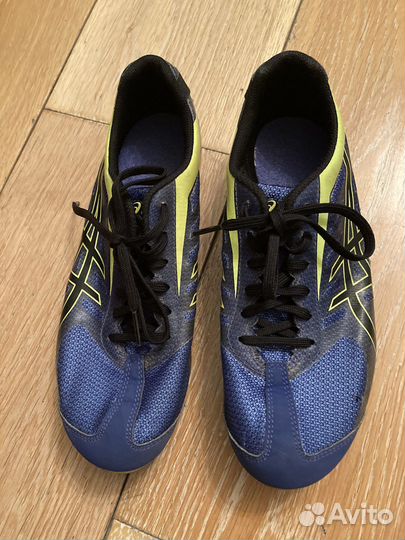 Футзалки Шиповки Asics на 38,5