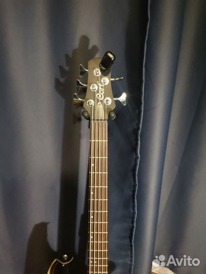 Бас гитара cort 5 струн