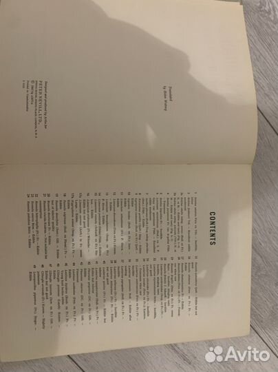 Книга на английском про грибы 1962 г