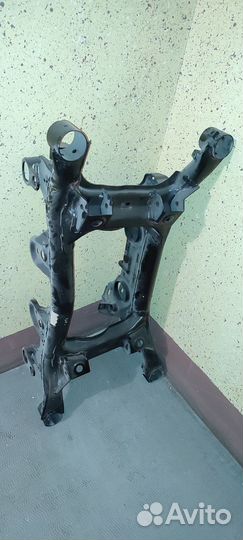 Подрамник передний Suzuki