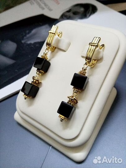 Колье чокер из черного агата