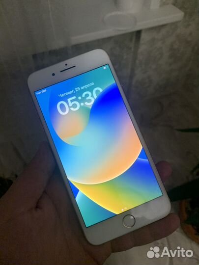 iPhone 8 Plus, 64 ГБ