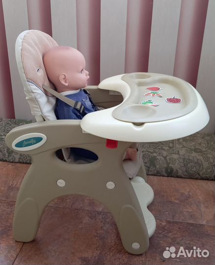 Детский стульчик для кормления