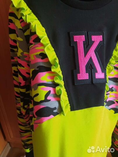 Спортивный костюм женский