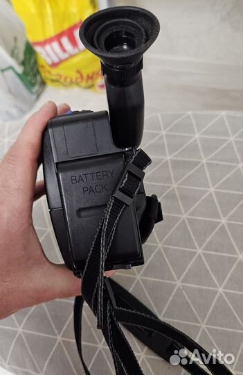 Японская видеокамера Panasonic RX11