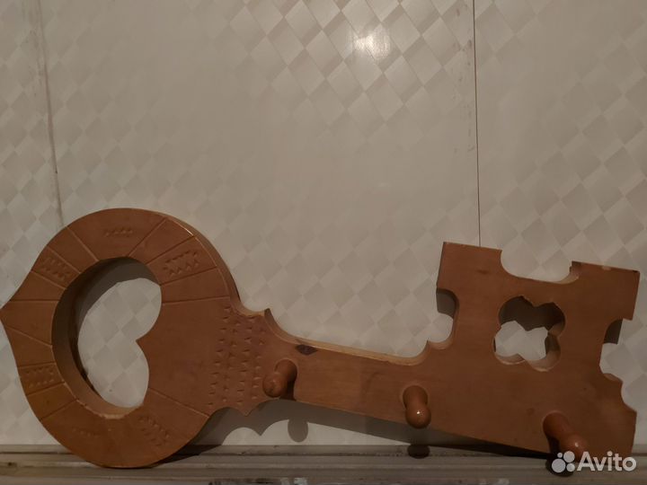 Вешалка настенная для ключей дерево СССР