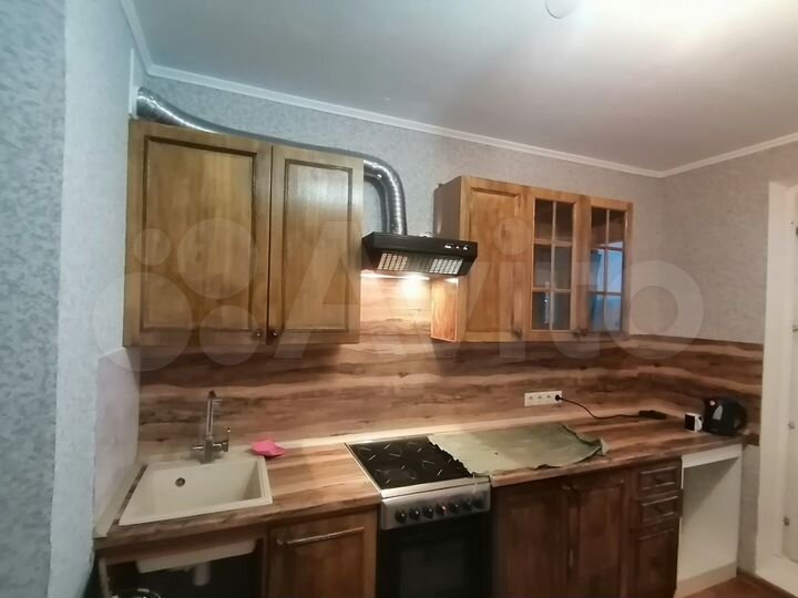 2-к. квартира, 56 м², 3/17 эт.