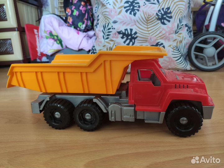 Грузовик самосвал 36см