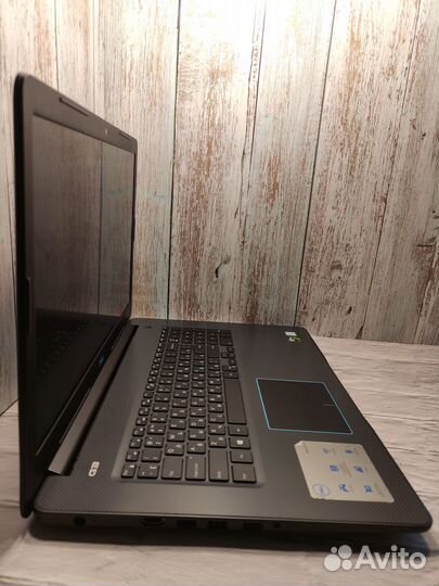 Монстр Dell GTX 1050Ti/17.3 Дюйма/i5-8300H/SSD/1TB