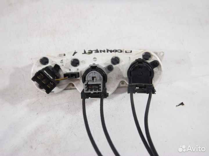 Блок управления отопителем Ford Transit Connect I