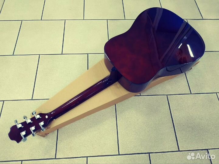 Акустическая гитара