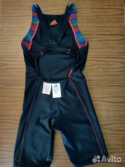 Спортивный купальник с шортами 