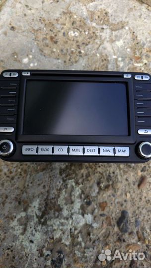 Штатная магнитола на фольцваген