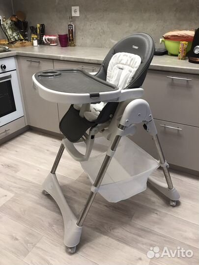 Стульчик для кормления tommy