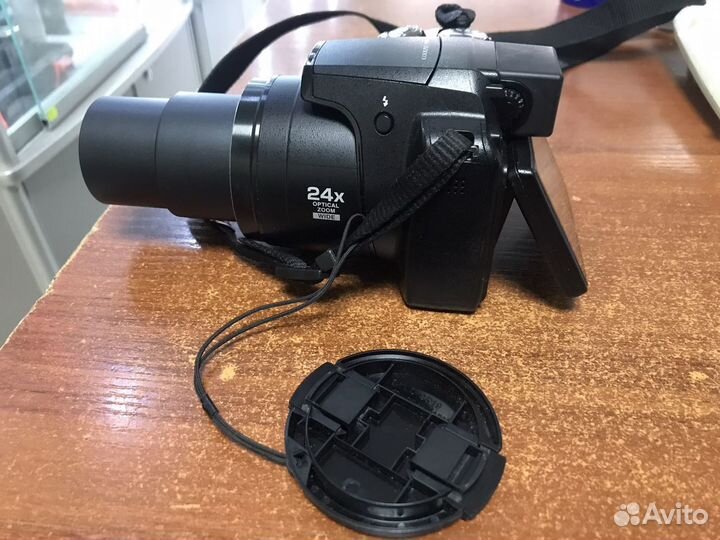 Фотокамера Nikon coolpix P90