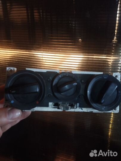 Переключатель печки skoda Octavia tur