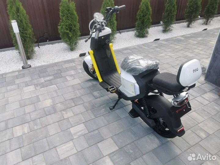 Электроскутер NIU UQi+ Sport 2023 новый