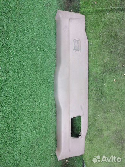 Обшивка двери багажника Volvo Xc90 B5254T2