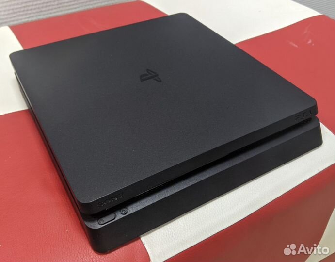 Игровая приставка Sony PS4 slim 1Tb