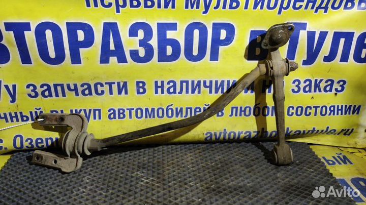 Рычаг передний верхний правый Hyundai Accent