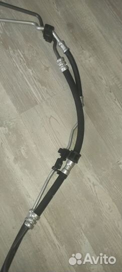 Трубки гур A/T 1 747 038 Ford